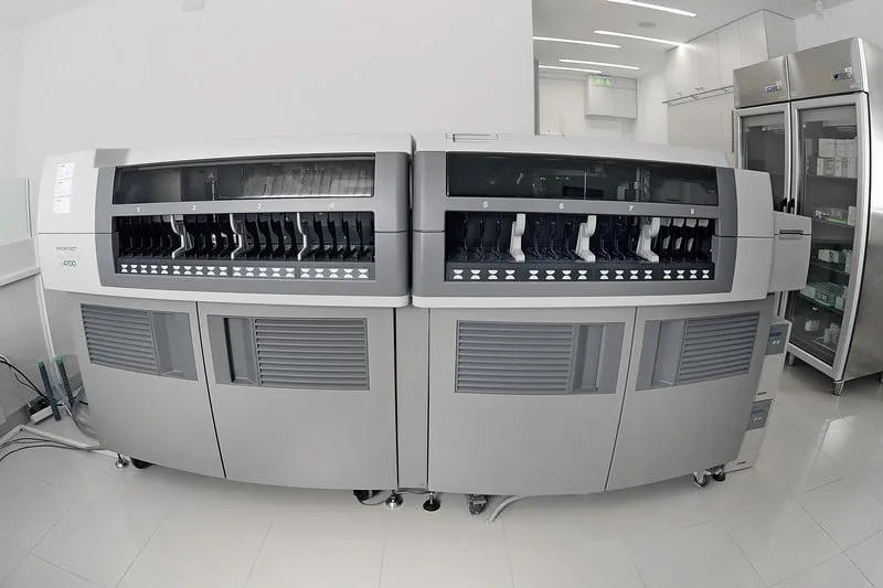 Analitički uređaji u laboratoriju Poliklinike Analiza Lab